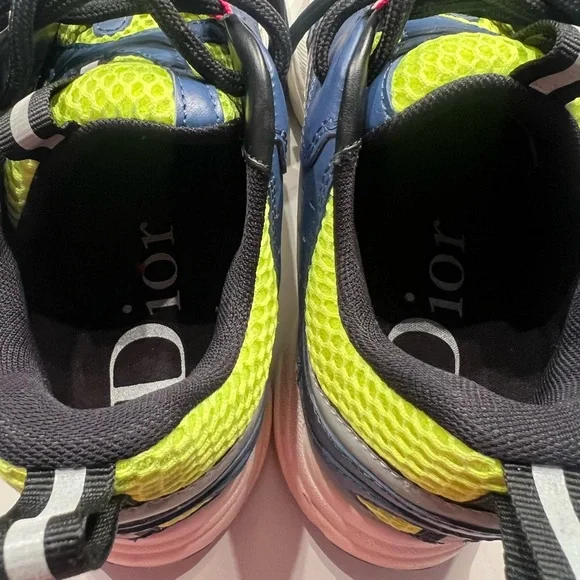 Lightly used Dior women’s sneaker - Picture 5 of 6